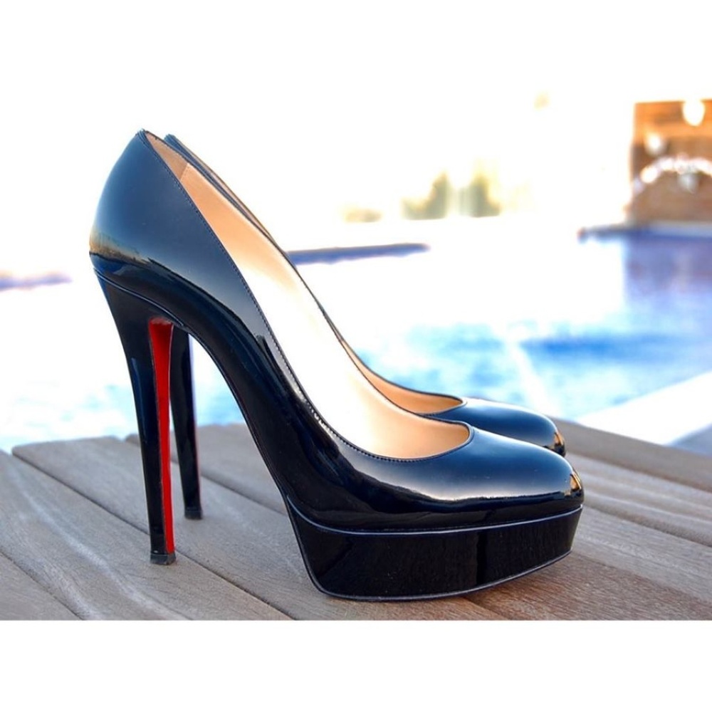AUTH. CHRISTIAN LOUBOUTIN Bianca Pumps S: 37 1/2